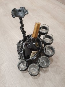 Butelio ir taurelių laikiklis - žvakidė