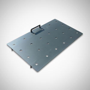 Šašlykinės įdedamas antras dugnas