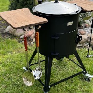 PREMIUM nuo 8L iki 22L 3MM krosnelė su kaminu, su lentynomis, ratukais