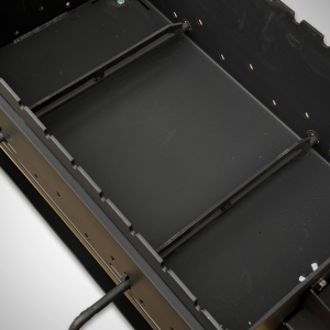 Šašlykinės kilnojamas antras dugnas